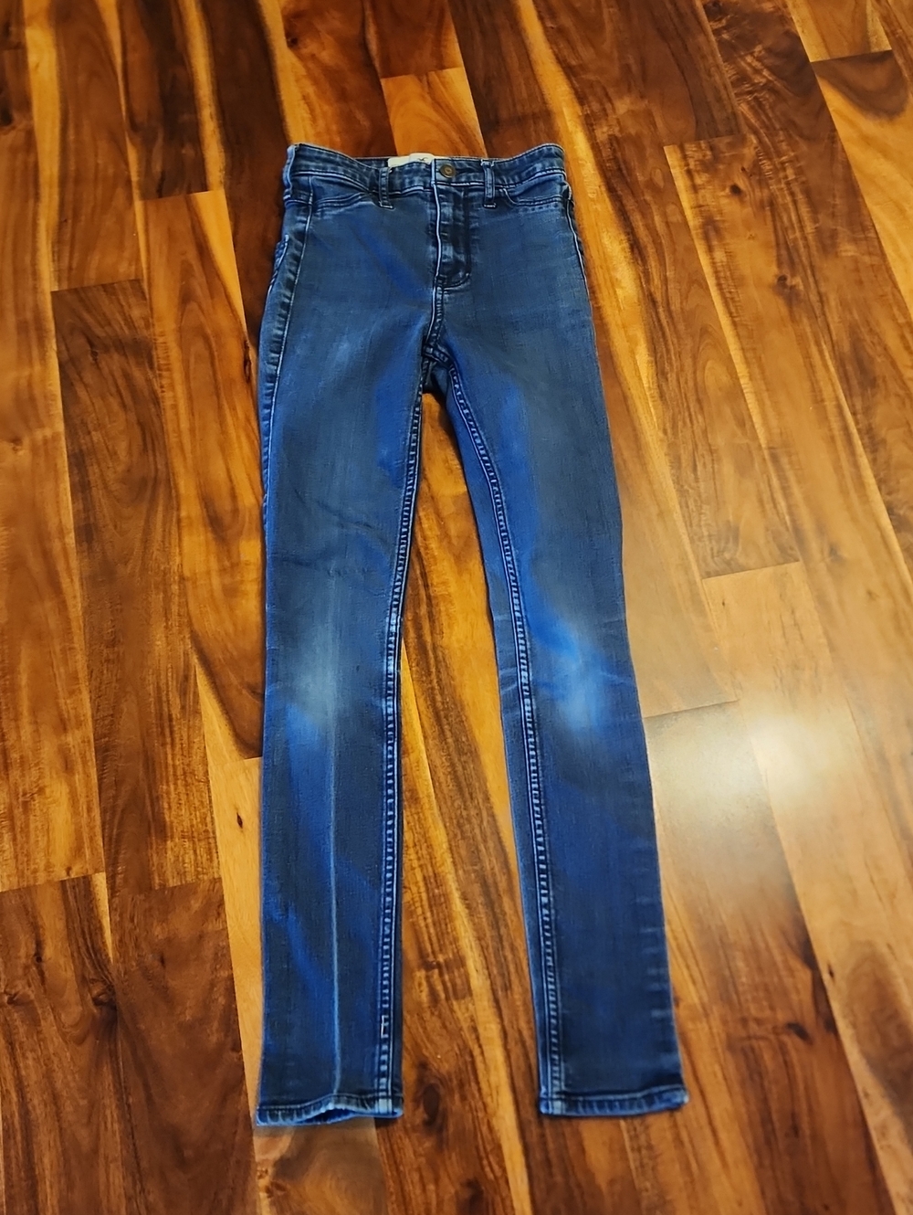Hollister Women's Indigo Skinny Jeans